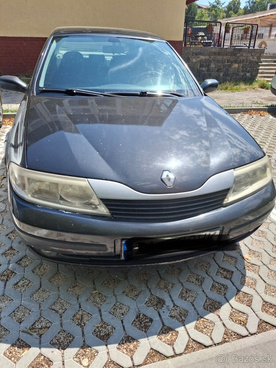 Renault Laguna from the listing
